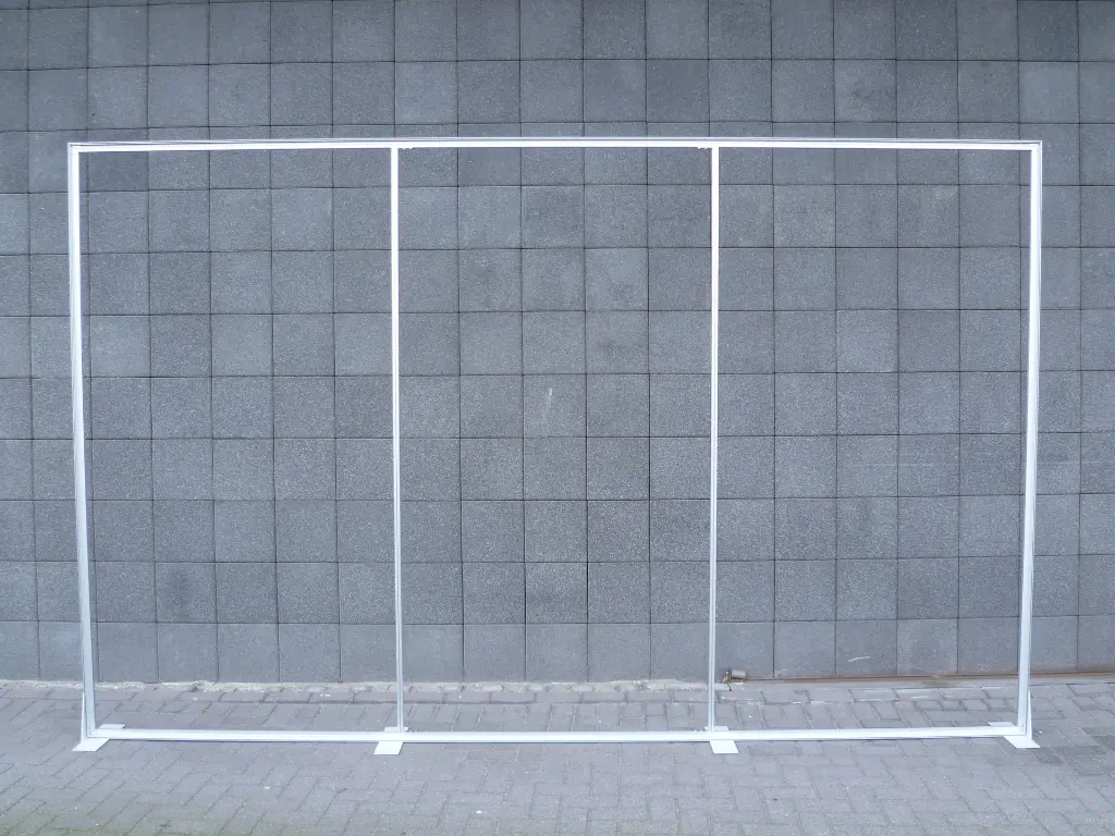 vrijstaand frame zonder doek.webp