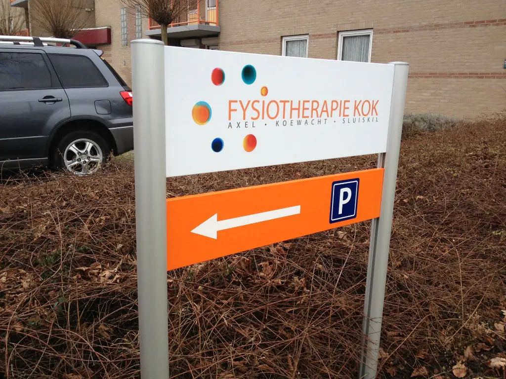 S60 Console met panelen.webp