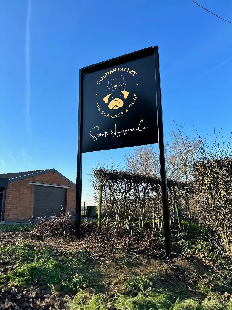 S80 console zwart dubbelzijdig LED verlicht.webp