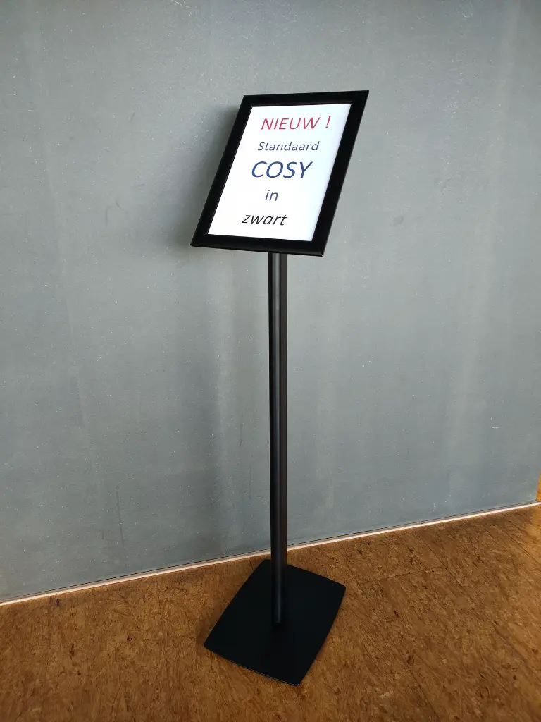 Cosy Zwart A4 a.webp