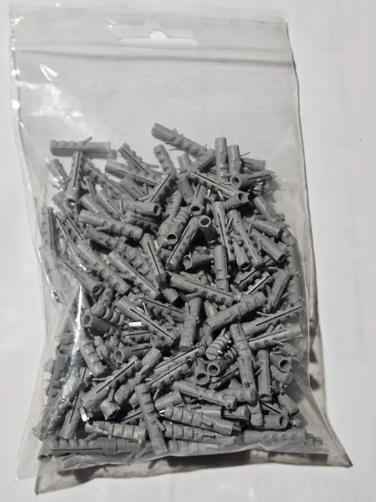 Ophangrail Plug tbv R-rail  - doosje à 200 st