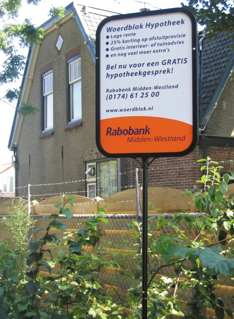 Makelaarsbord Zwart 500 x 700 -Staand