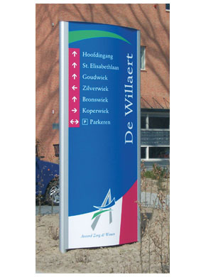 Reclamezuil onverlicht T100 curved | 750 x 1500 mm