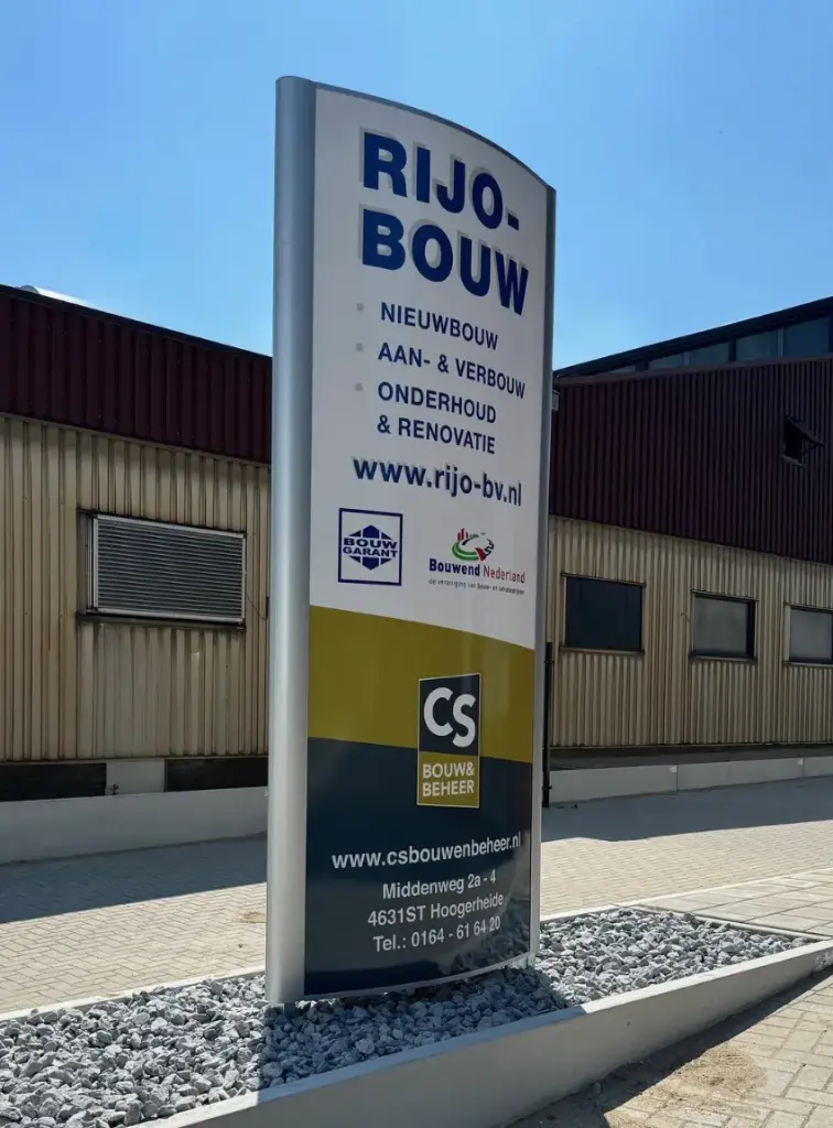 Reclamezuil T200 curved onverlicht 1250 x 4000 mm