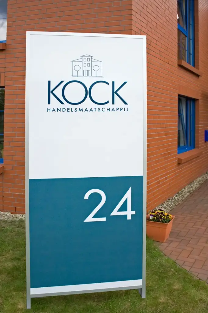 Reclamezuil T300 enkelzijdig verlicht 1000 x 3000 mm