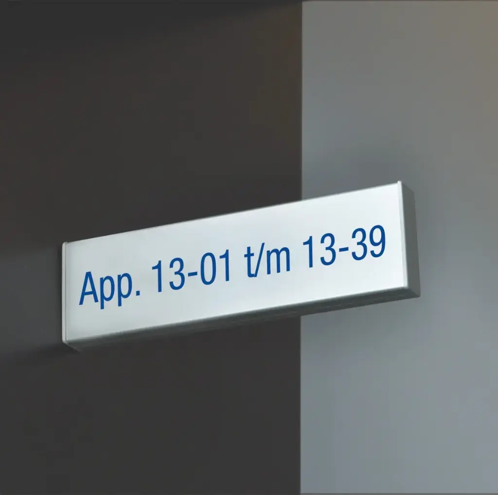 Haaks-op-de-muur bord U 155 x 100 mm