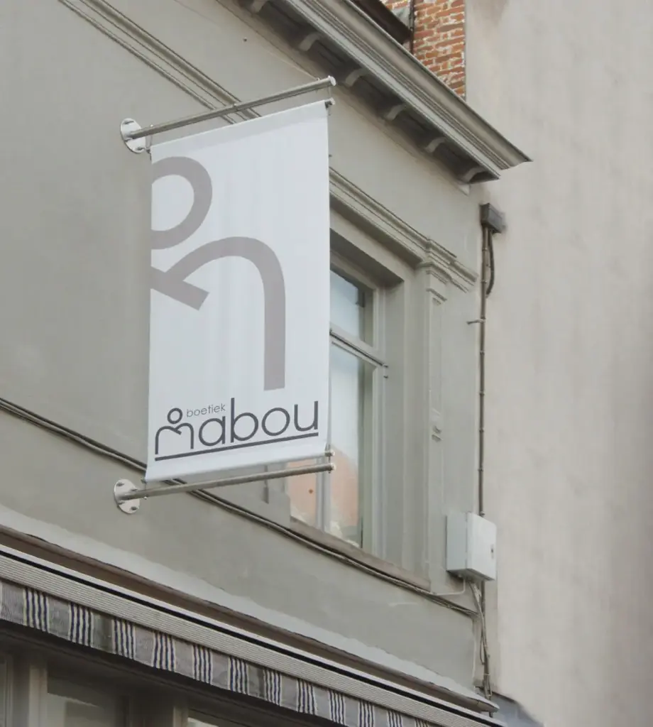 RVS banierhouder tbv doekbreedte 600mm - met voorbereiding voor verlichting 