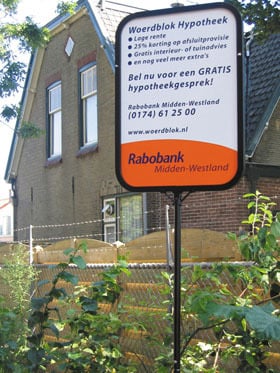 [MAM20] Makelaarsbord Zwart | 500 x 700 -Staand